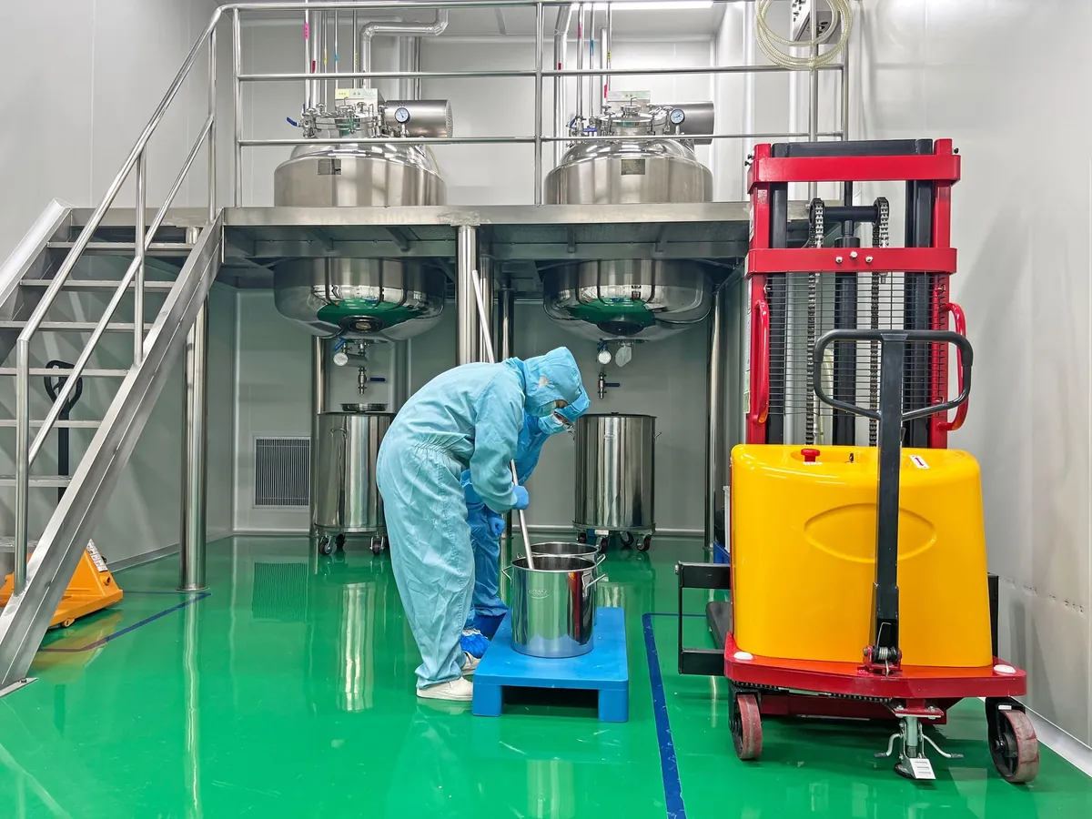 ATXA · Stainless steel mixing equipment · Factory photograph